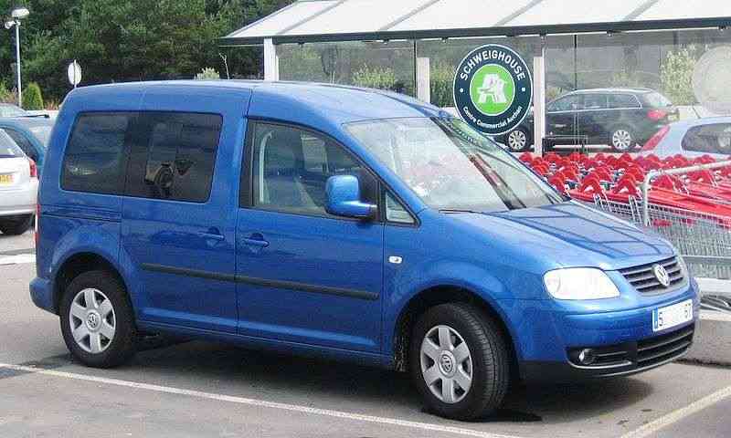 vw_caddy_04-10_1