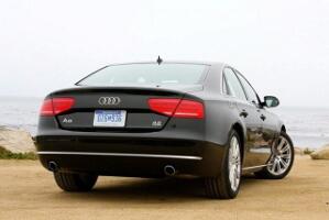 audi-a8-002