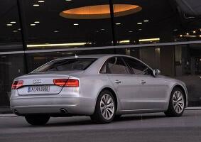 audi-a8-hybrid-2
