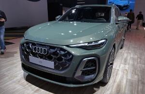 audi-q5-2024-15