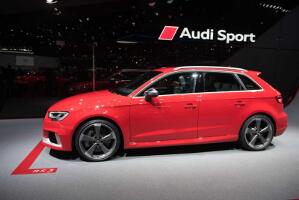 audi-rs3-2017-10