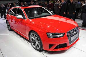 audi-audi-rs4-avant-geneva-01