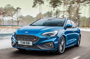 ford-focus-st-10