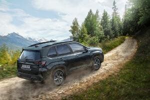 subaru-forester-2025-04