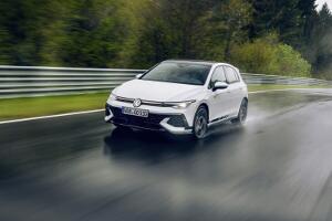 vw-golf-8-gti-clubsport-2024-03