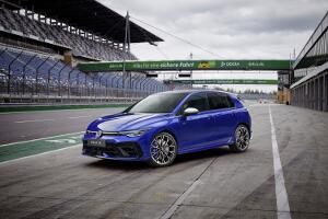 vw-golf-8-r-2024-01